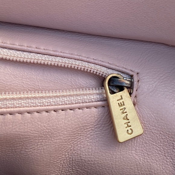 🚫SOLD🚫Authentic Chanel Timeless Petit Tote - Picture 11 of 16